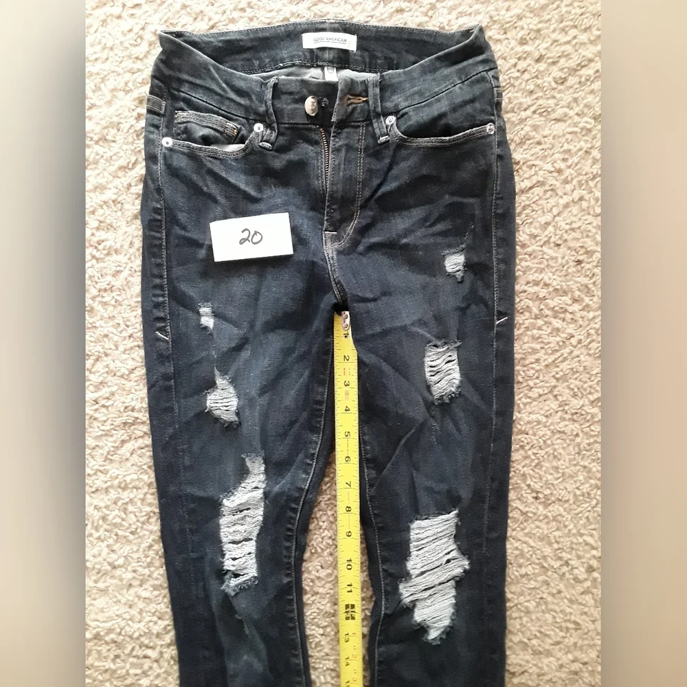 Good American Jeans - Blue with Manufactured Tears - size 00/24 (28 inseam) - Picture 2 of 5
